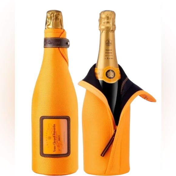 Vueve Clicquot Ponsardin Brut champagne Ice Jacket - Picture 1 of 7
